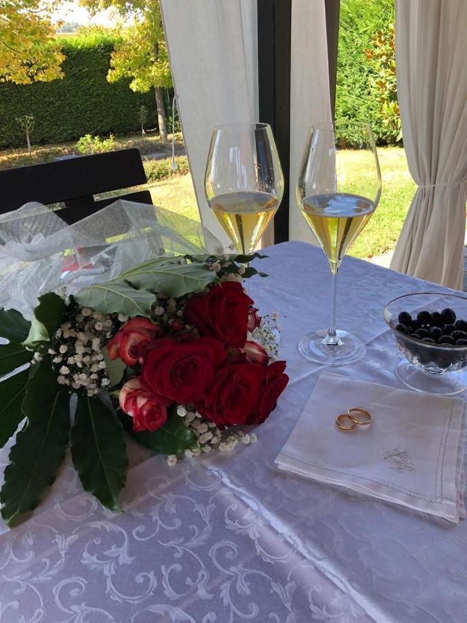 Suite Villa Aurelj Barolo Bagian luar foto