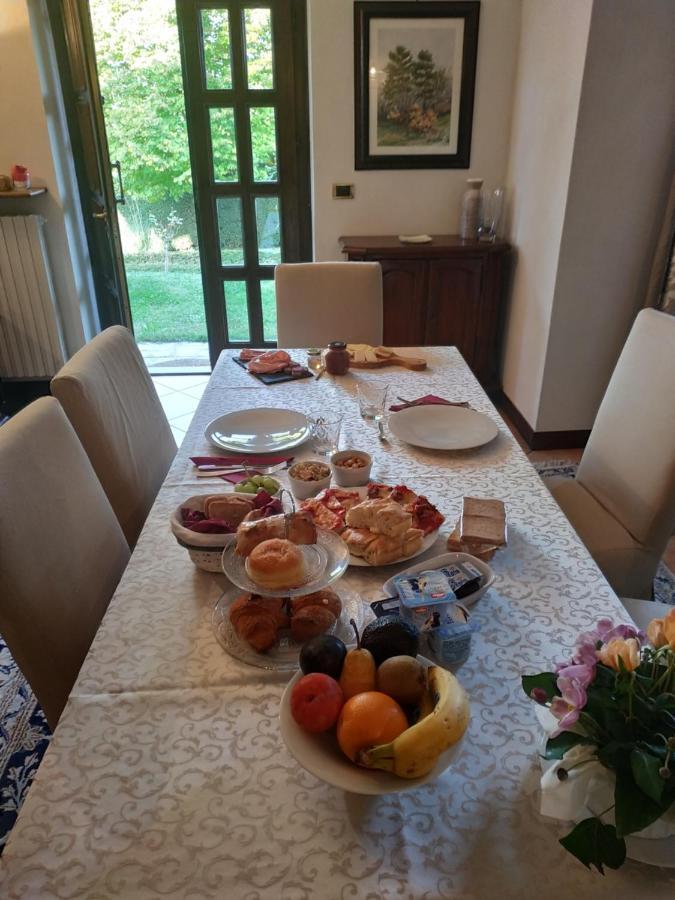 Suite Villa Aurelj Barolo Bagian luar foto